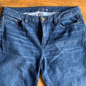 Michael Kors Flaired Crop Jeans